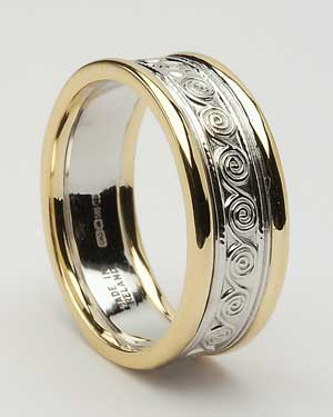 Ladies Celtic Spiral Band with Trim WED117